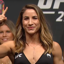 Tecia Torres